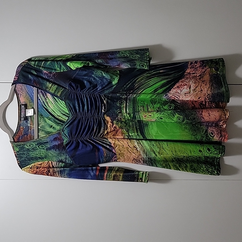 The Pyramid Collection Tunic - image 1